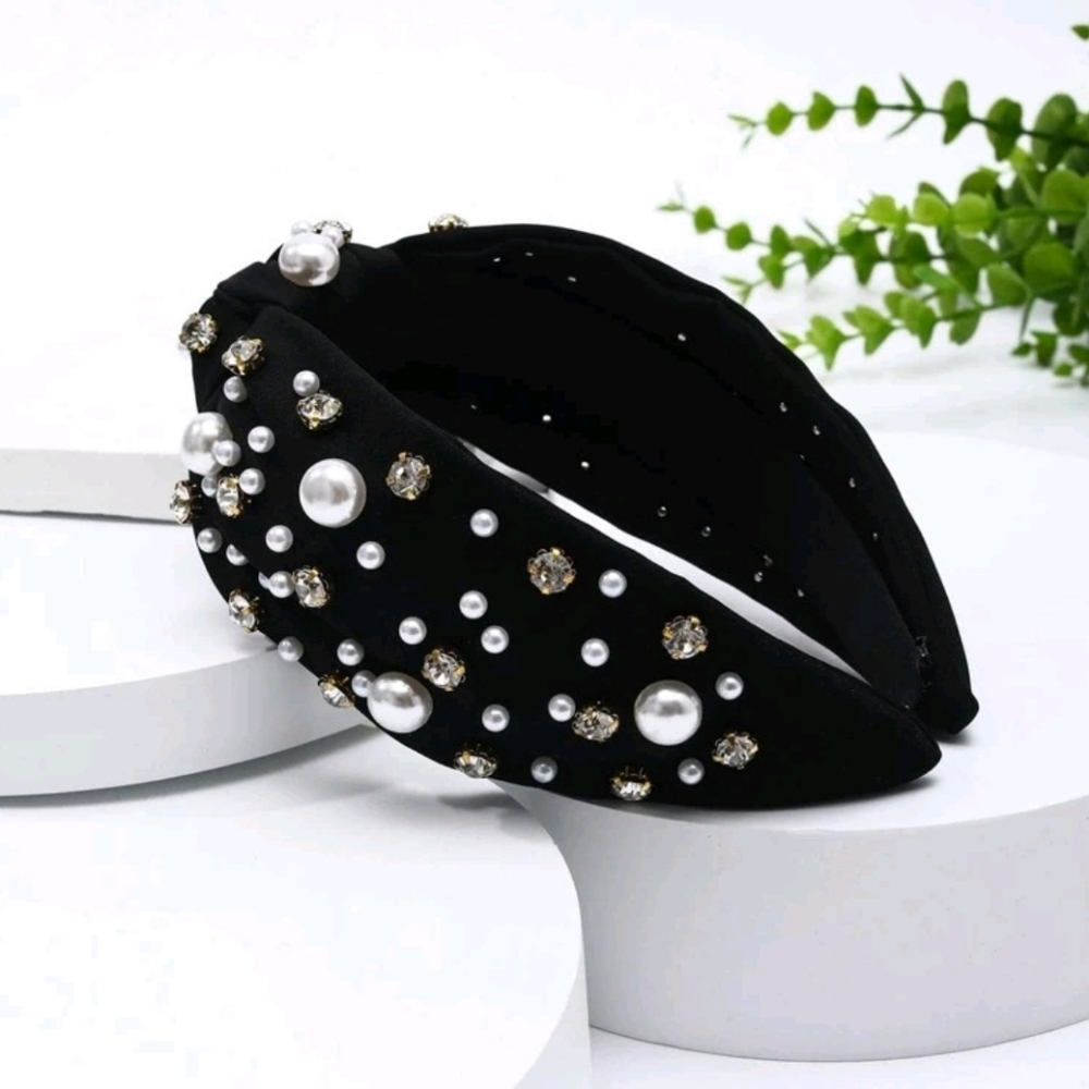 Olive black headband with pearls and stones